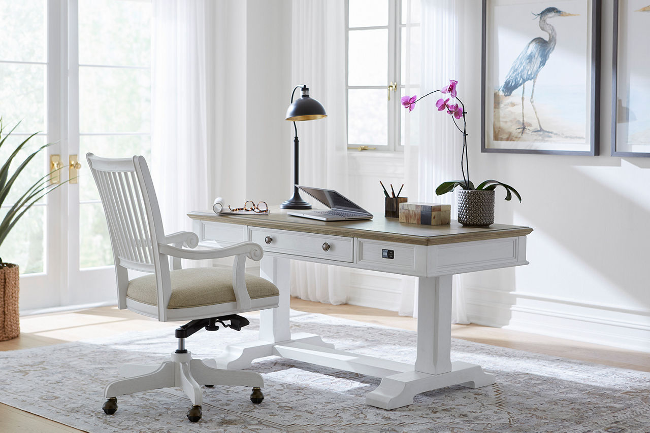 Nantucket Lift Desk